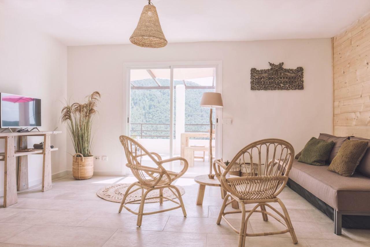 Apartamentos Catharina Maria Кала-Льонга Екстер'єр фото